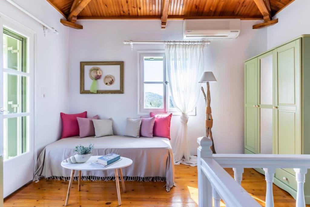 Nina-Myrtia Countryside House Skopelos Ditropo 외부 사진