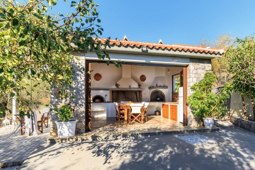 Nina-Myrtia Countryside House Skopelos Ditropo 외부 사진