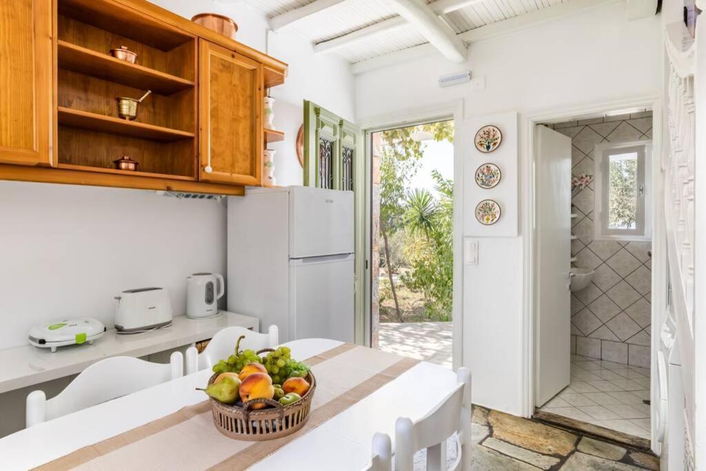 Nina-Myrtia Countryside House Skopelos Ditropo 외부 사진