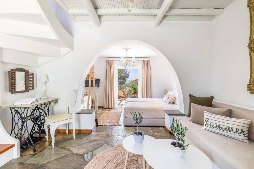 Nina-Myrtia Countryside House Skopelos Ditropo 외부 사진